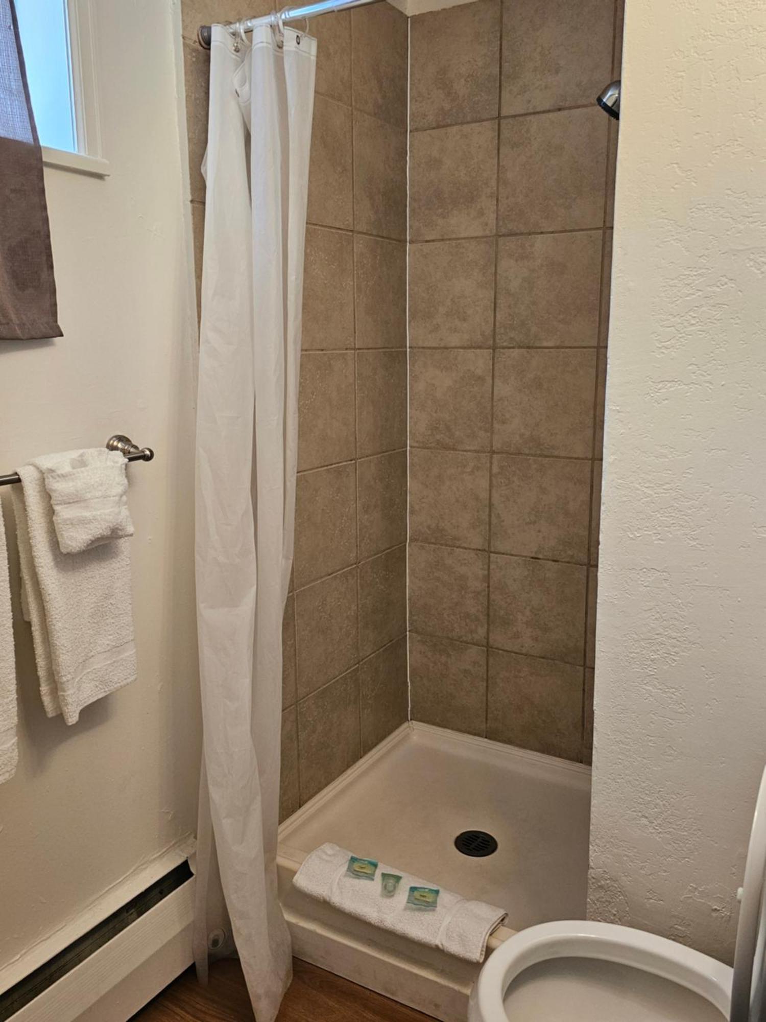 H&H Motor Lodge Idaho Springs Esterno foto