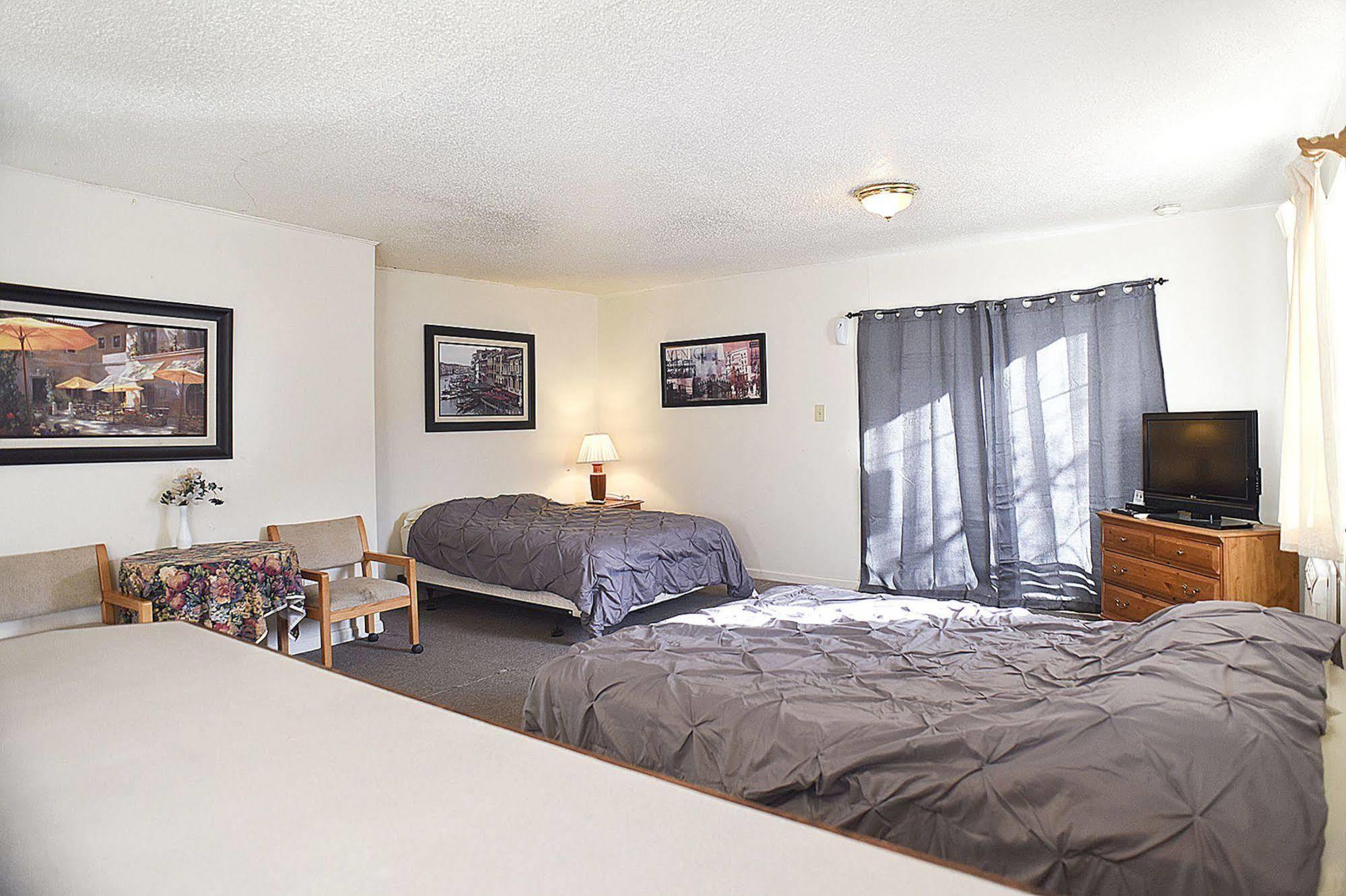 H&H Motor Lodge Idaho Springs Esterno foto